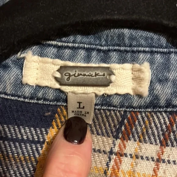 Gimmicks by BKE Pieced Patchwork Flannel and Chambray Denim Long Shacket L - Picture 2 of 4